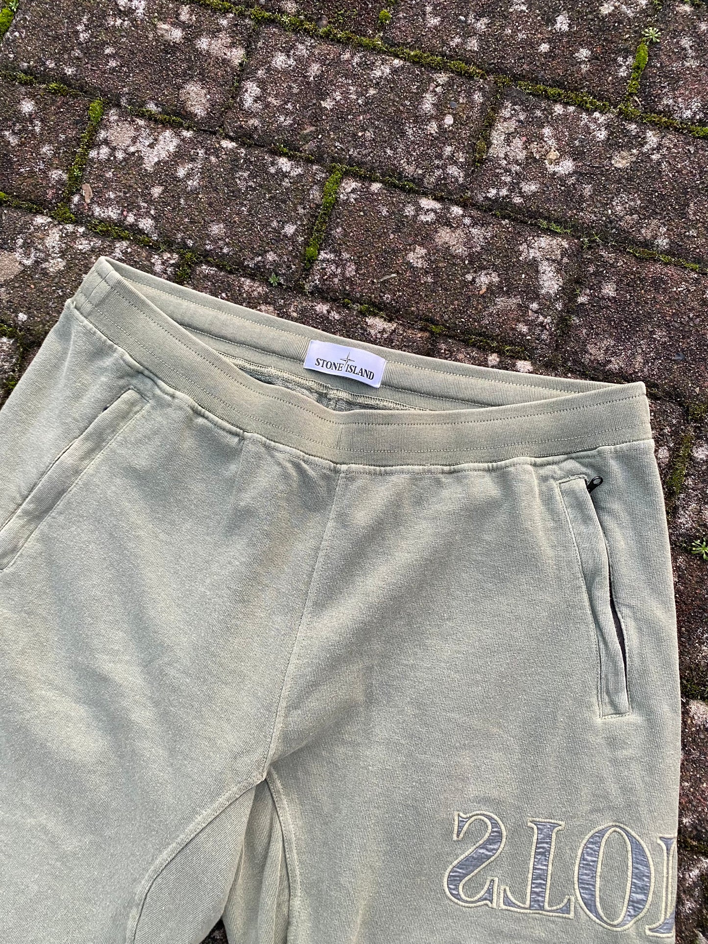 Stone Island Shorts - XL