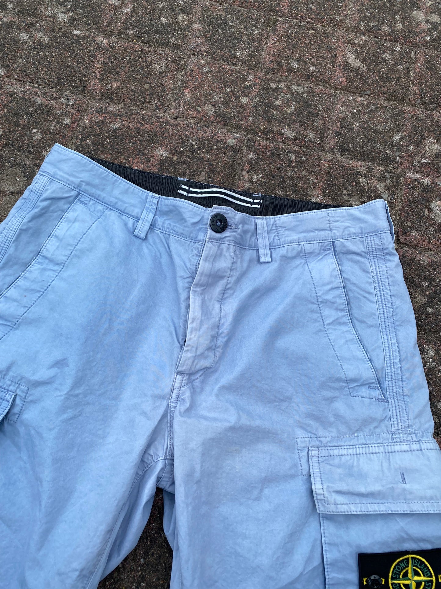 Stone Island Shorts - W30