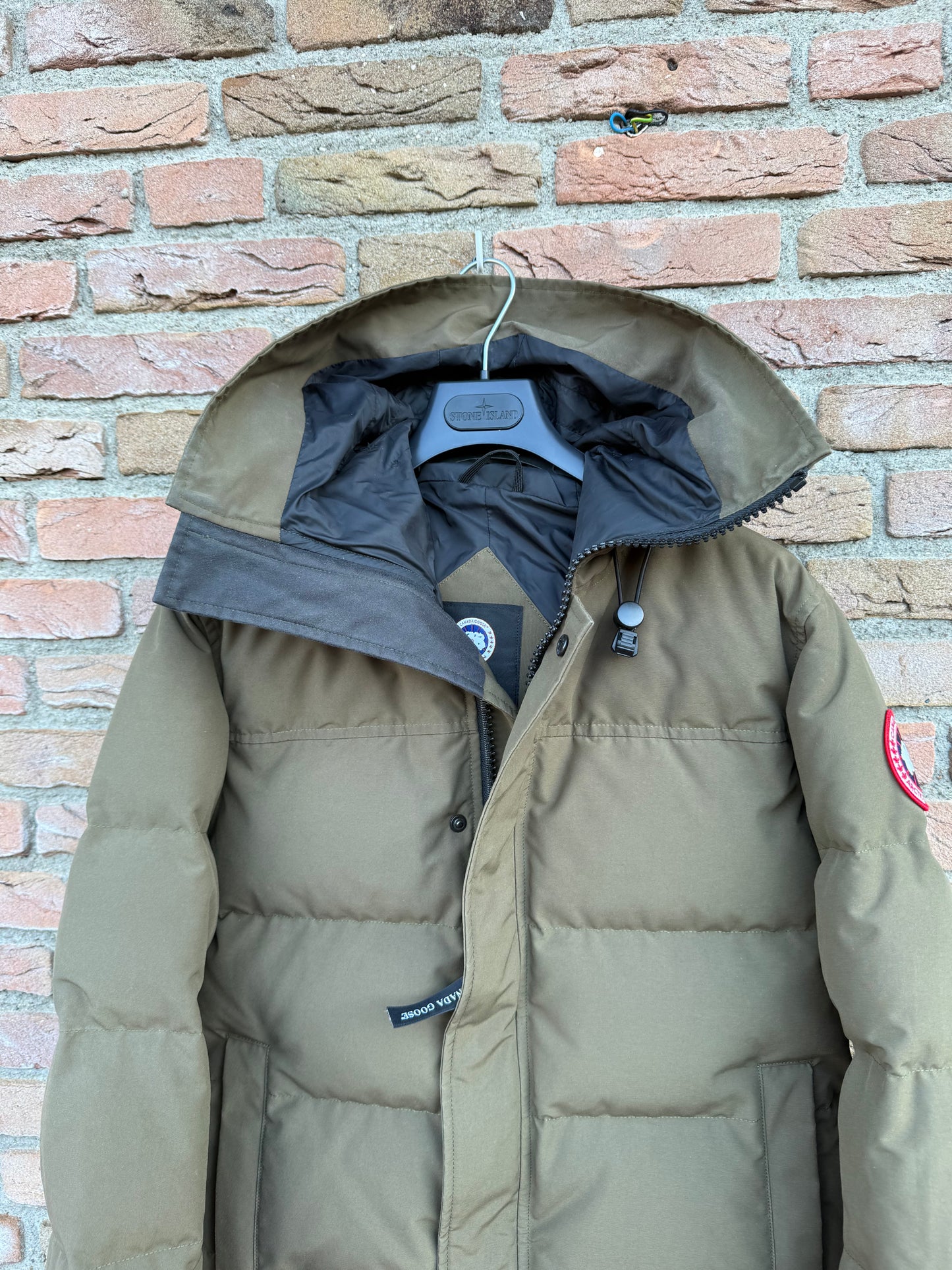 Canada Goose MacMillan Parka - M