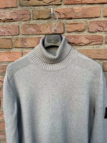 Stone Island Turtle Neck Pullover - M