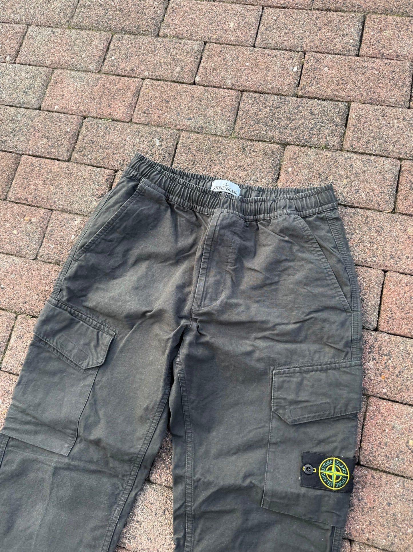 Stone Island Ripstop Cargos - W30