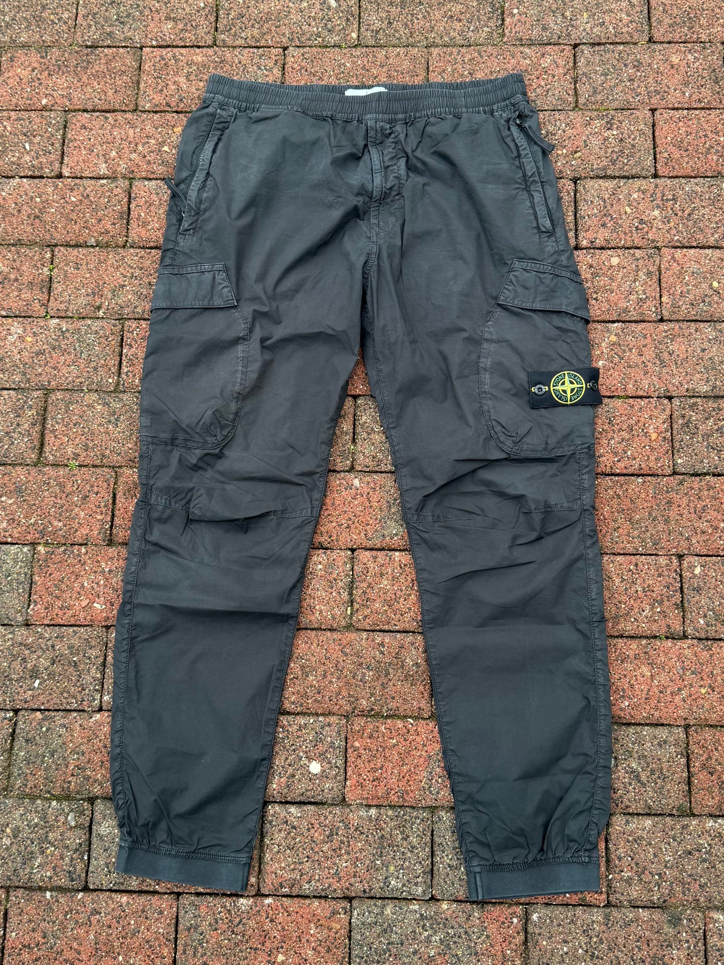 Stone Island Cargos - W36
