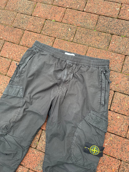 Stone Island Cargos - W36