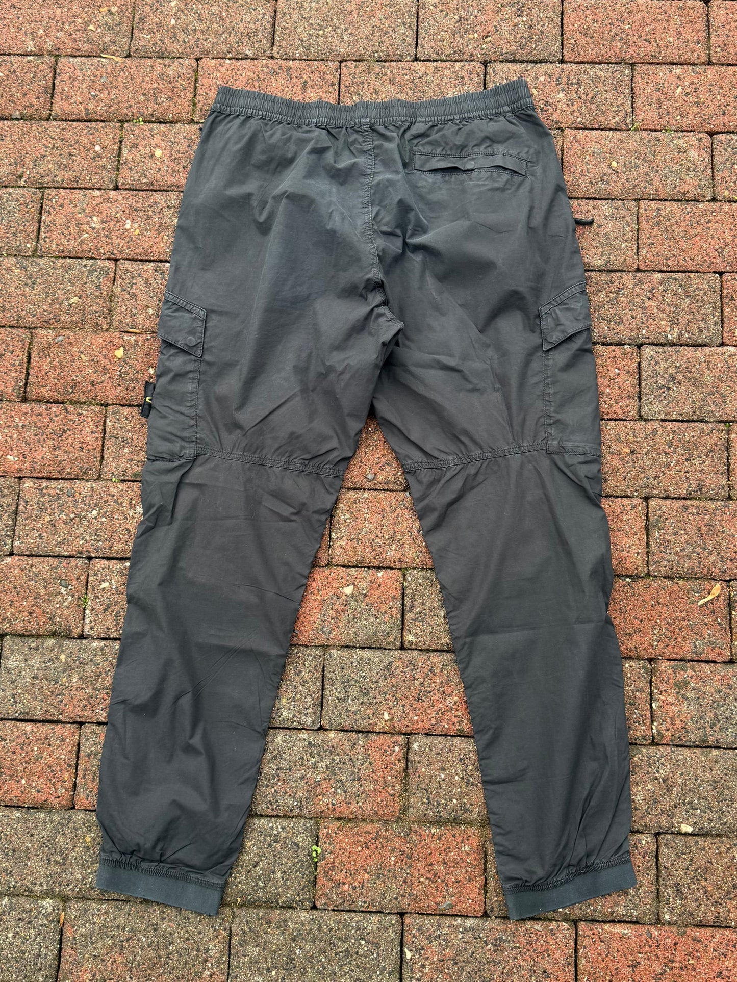 Stone Island Cargos - W36