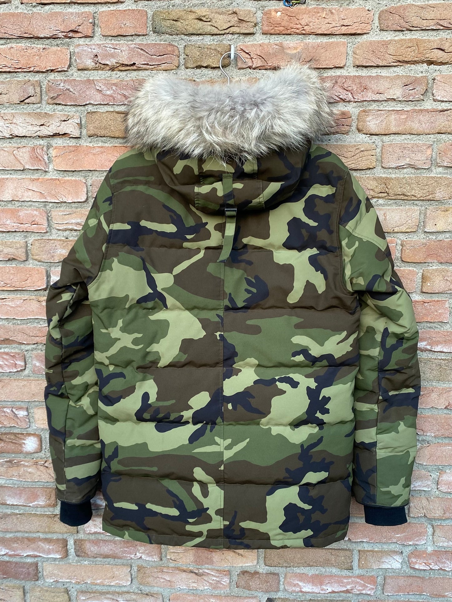 Canada Goose Carson Parka - M