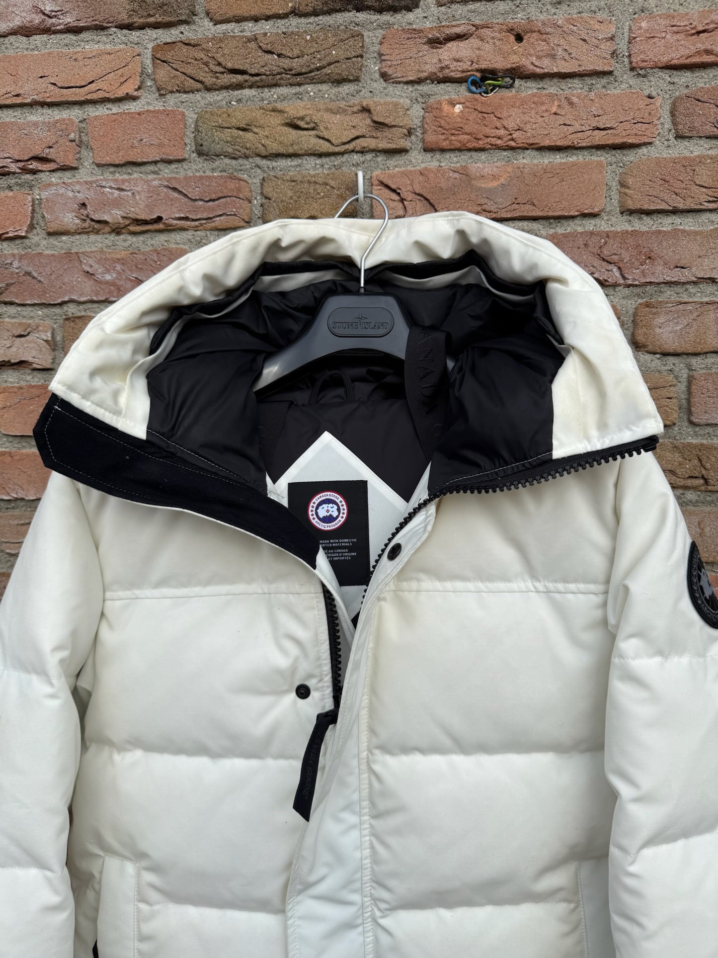 Canada Goose MacMillan Parka - M