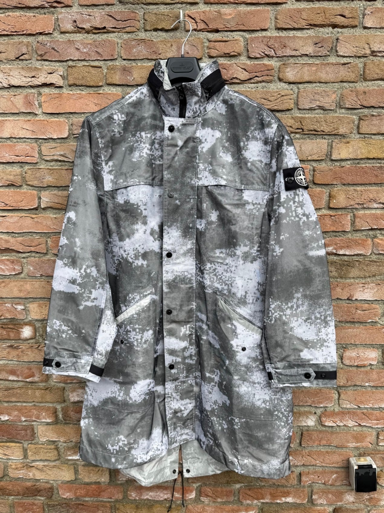 Stone Island Dissolving Grid Camo Mesh on Reflective Nylon Jacket - M