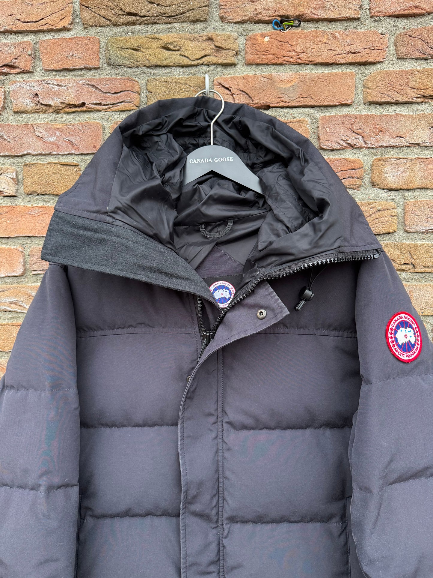 Canada Goose MacMillan Parka - L