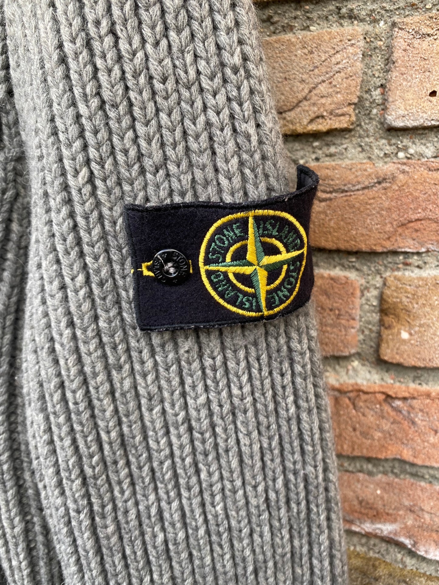 Stone Island Cardigan - M