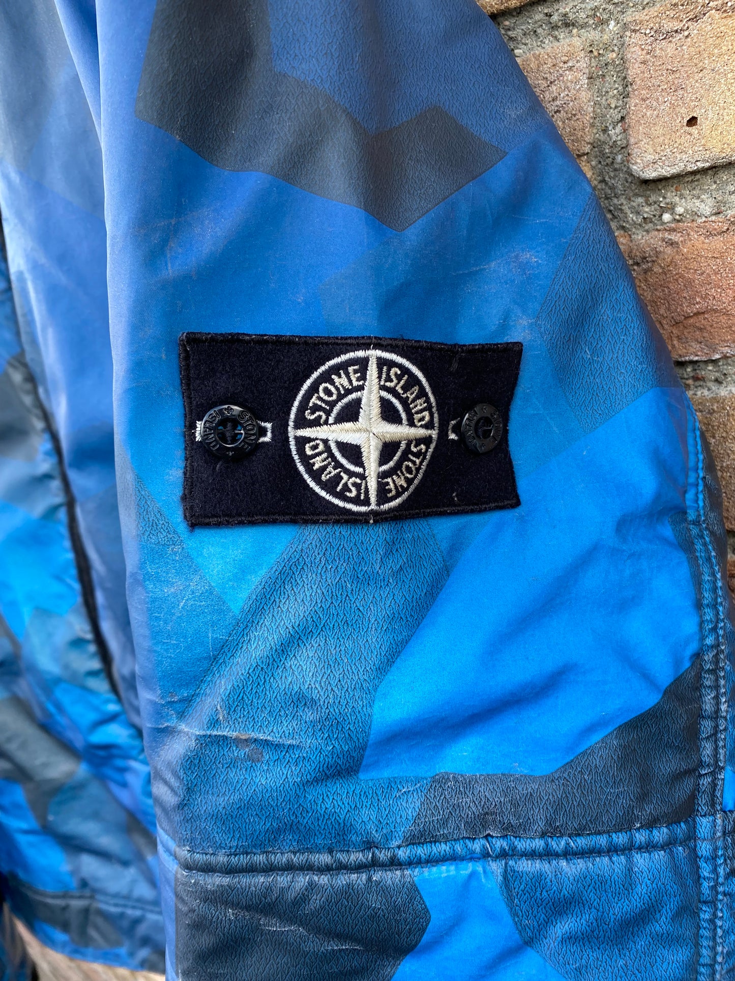 Stone Island Reflective Camouflage Jacke - XL