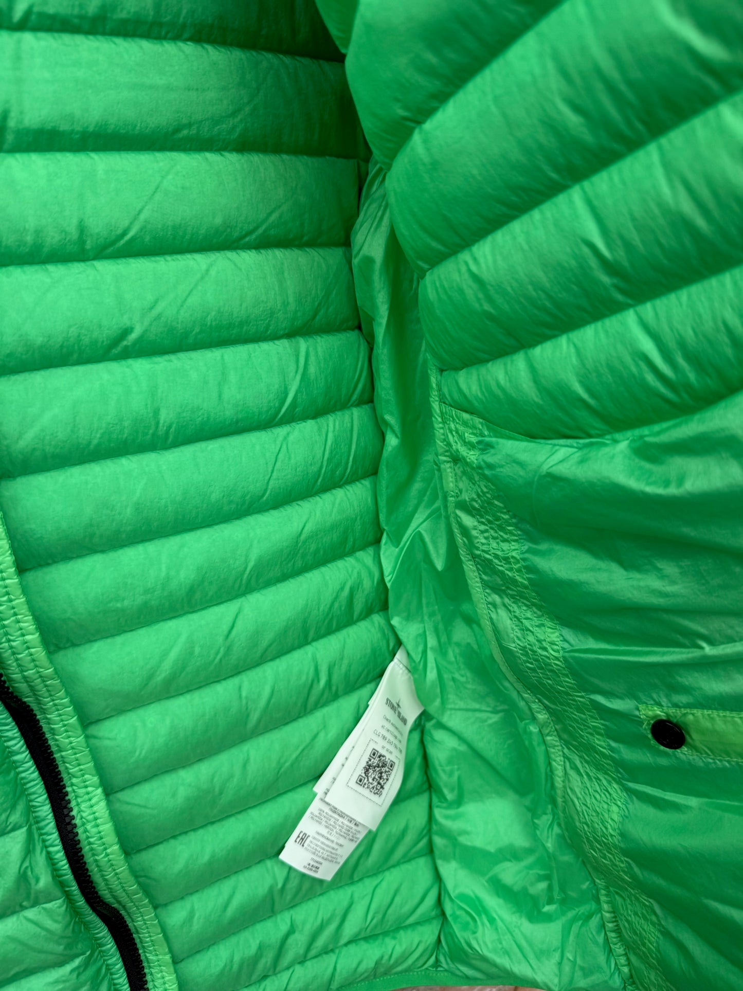 Stone Island Loom Woven Chambers R-Nylon Down-TC Jacket - L
