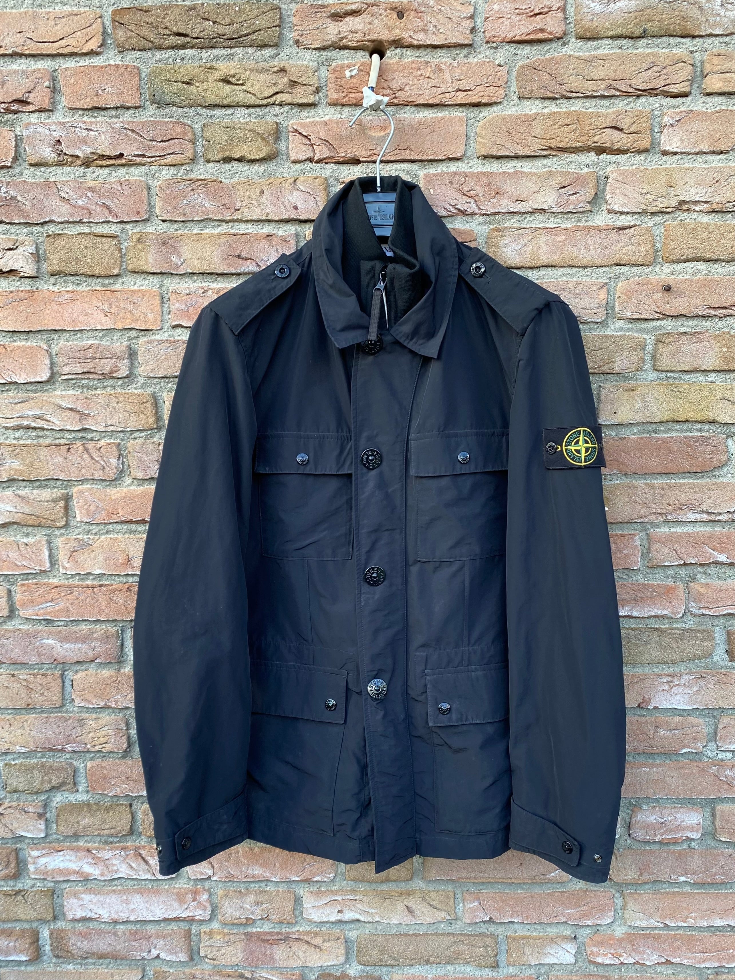 【新品】Stone  Micro Reps M65 Very Goods | Micro Reps M65 Jacket by Stone Island | Store