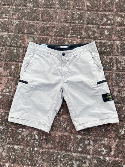 Stone Island Cargo Shorts - W34