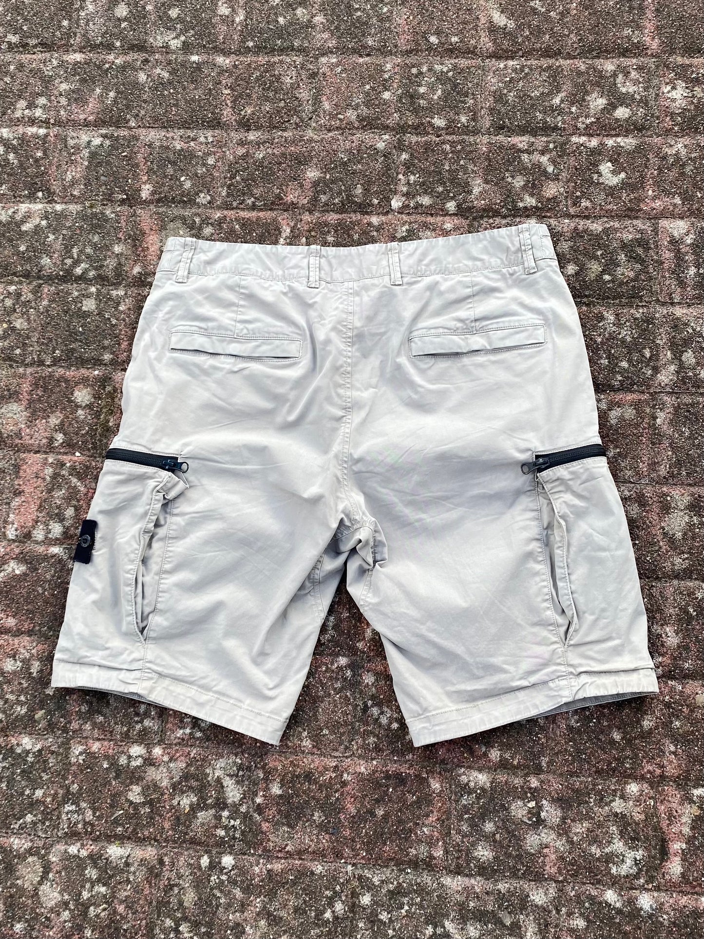 Stone Island Cargo Shorts - W34