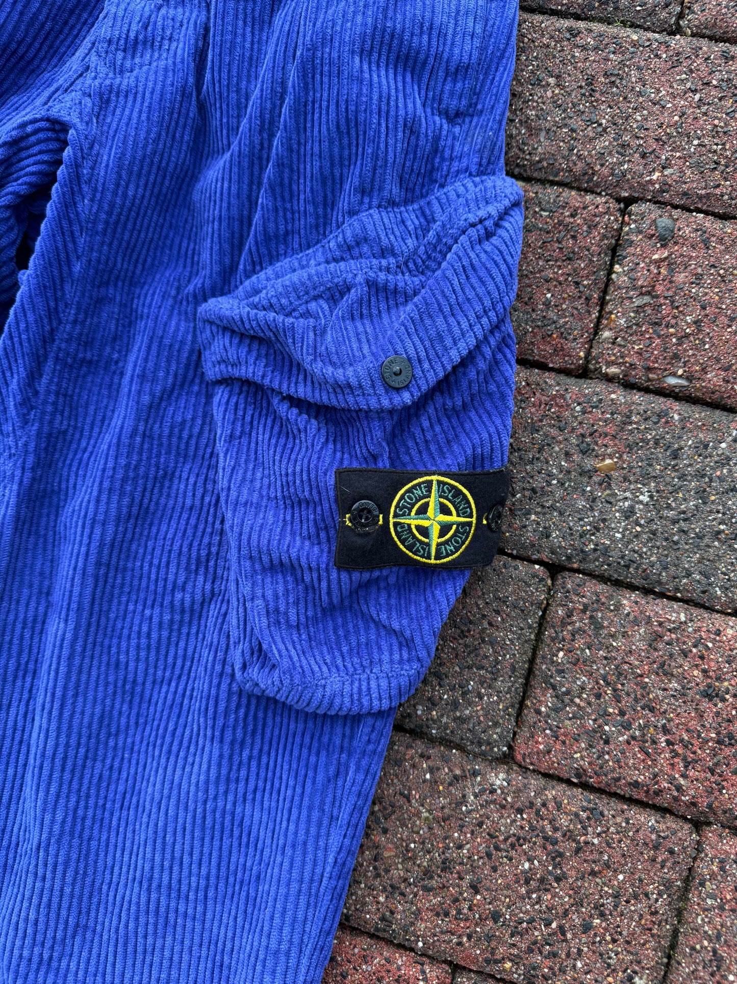 Stone Island Corduroy Cargos - W32