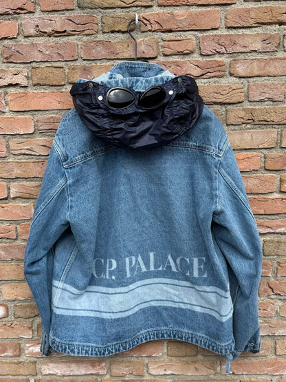 C.P. Company x Palace Denim Goggle Jacket - L