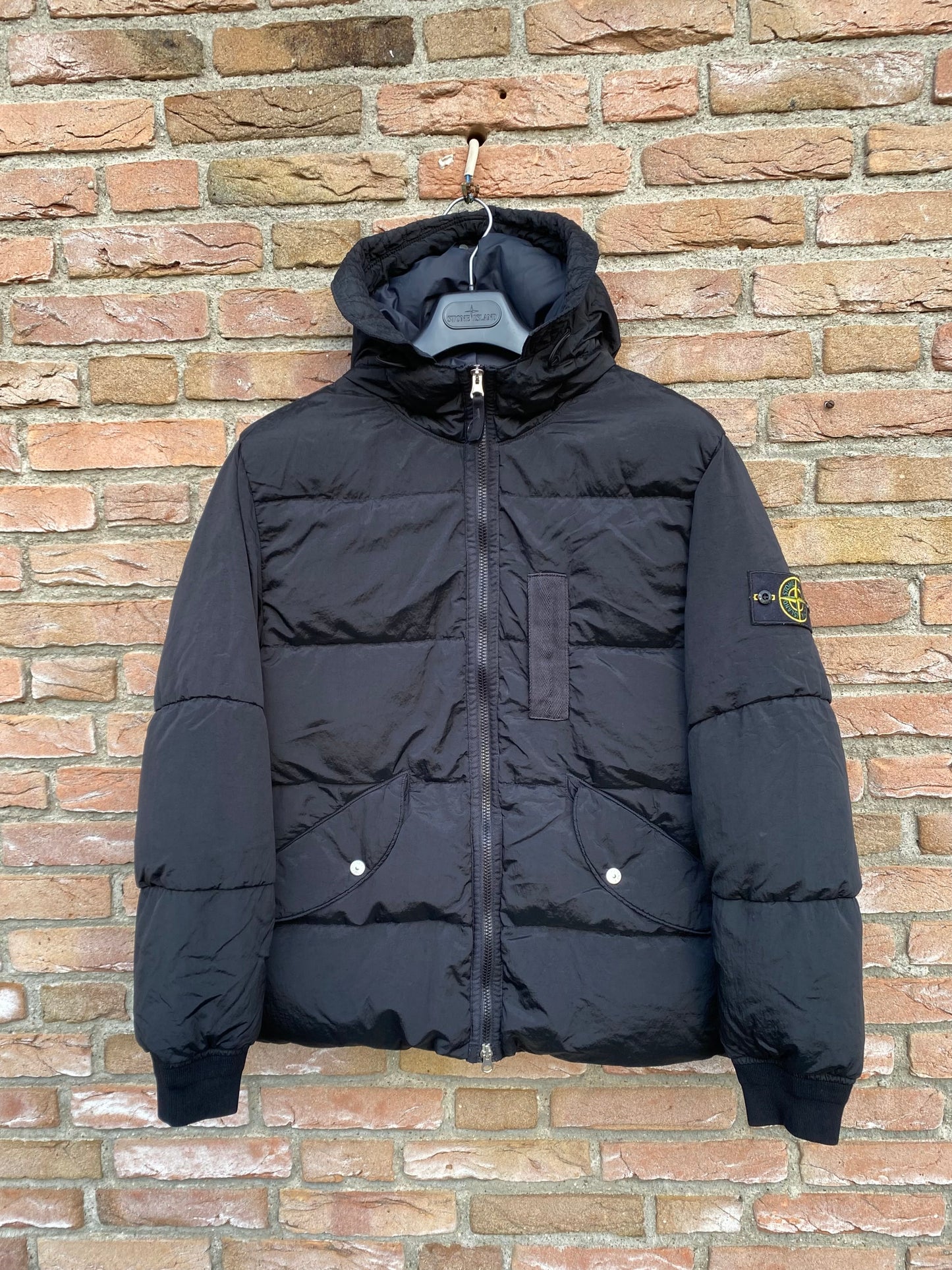 Stone Island Nylon Metal Daunenjacke - M