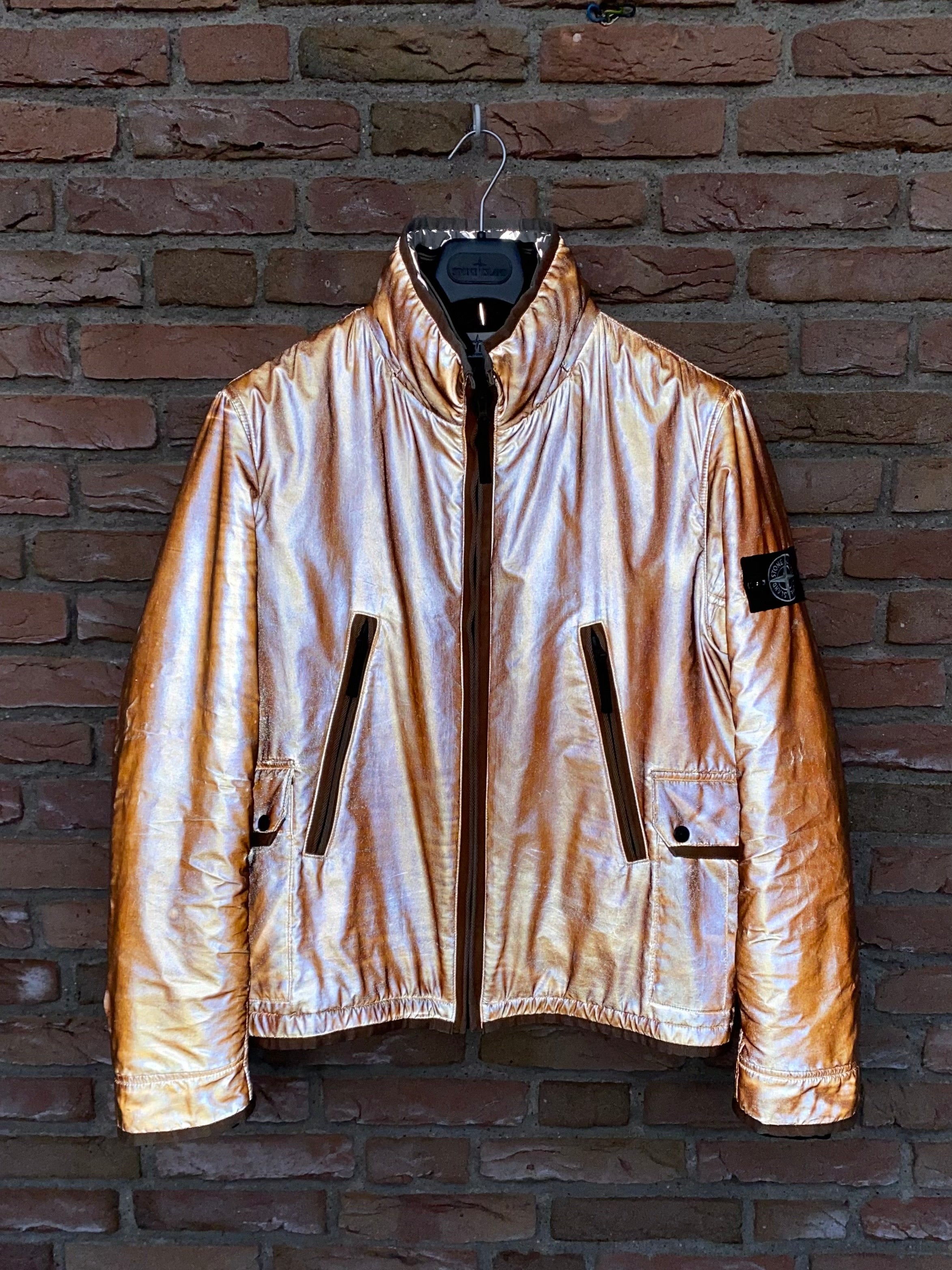 Stone Island Liquid Reflective Jacke - L – ebding