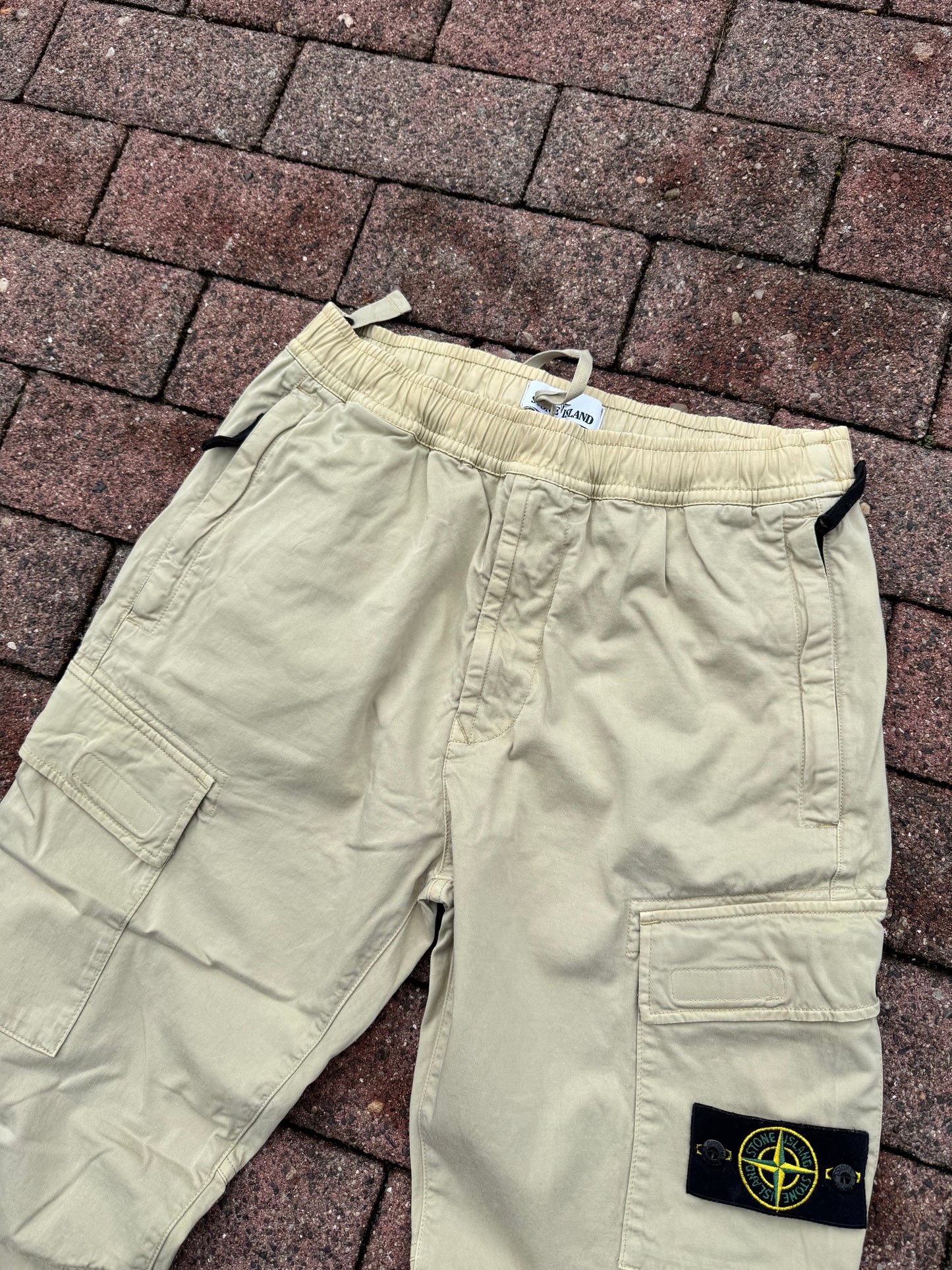 Stone Island Cargos - W32