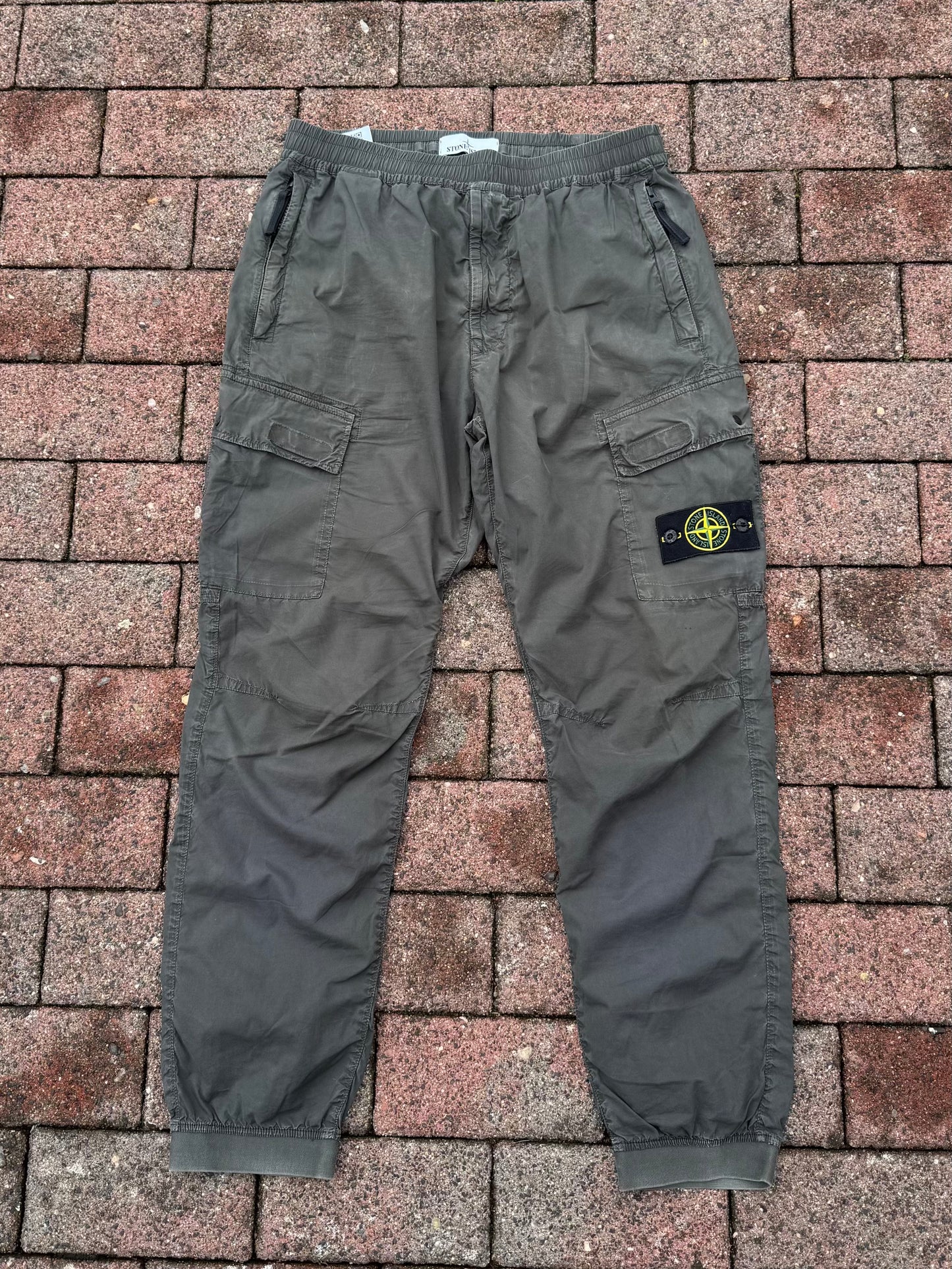 Stone Island Cargos - W32