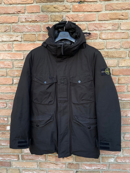 Stone Island Ripstop Gore-Tex Daunenjacke - M