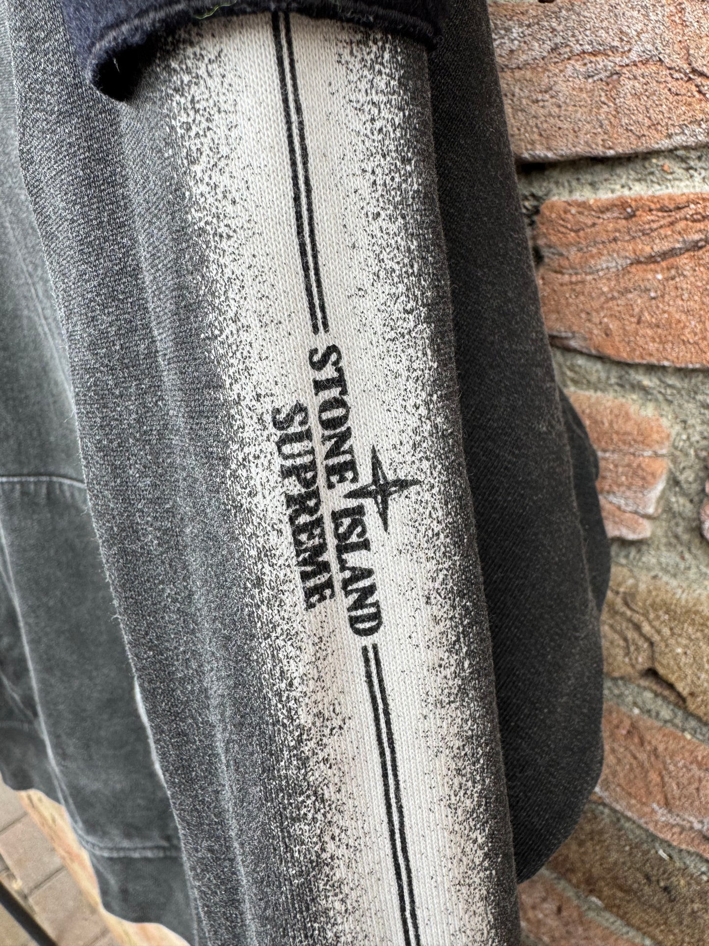Stone Island x Supreme Hoodie - L