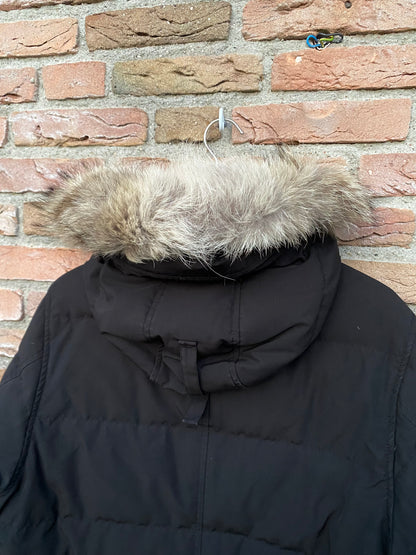 Canada Goose Carson Parka - M