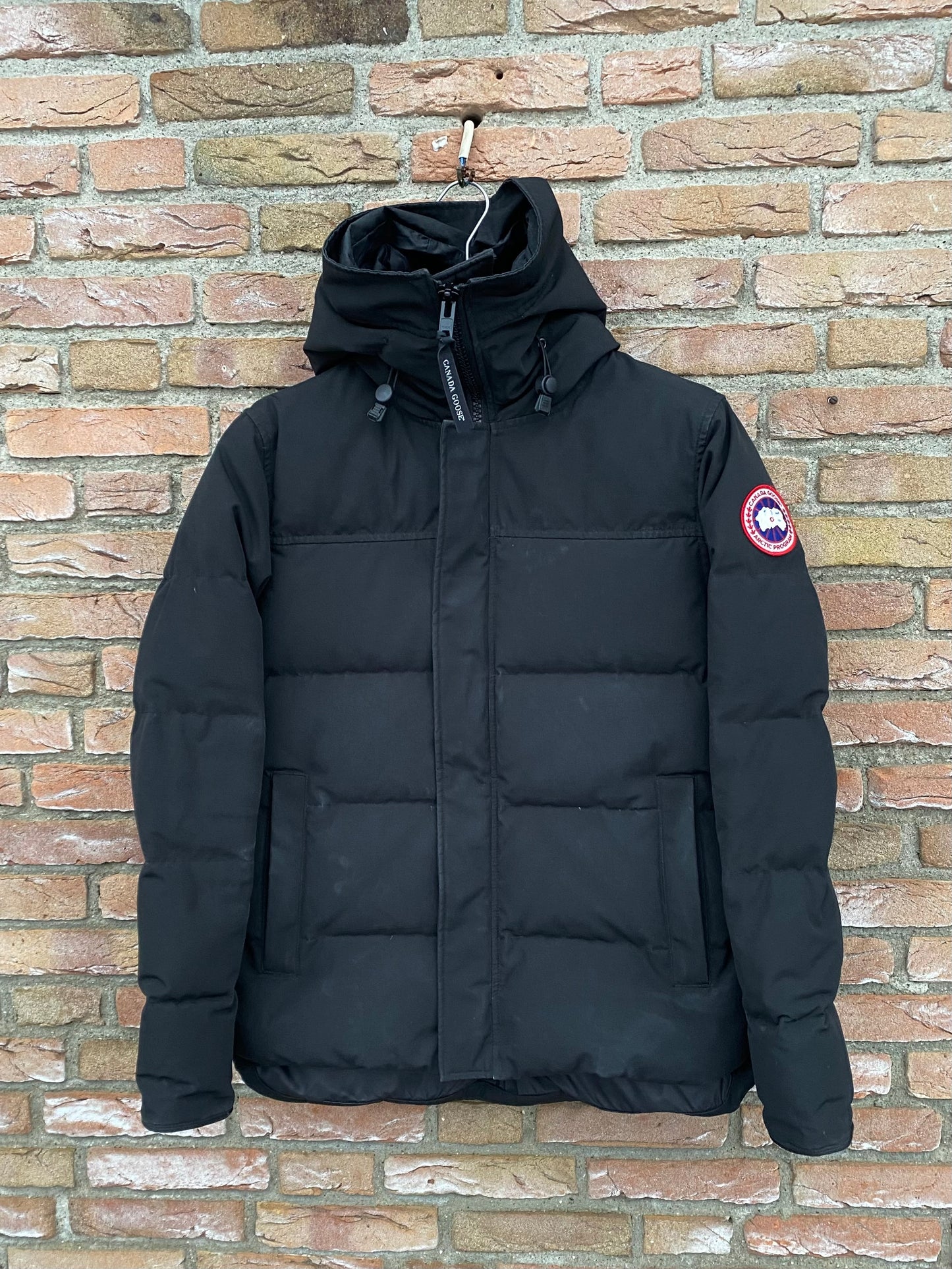 Canada Goose MacMillan Parka - M