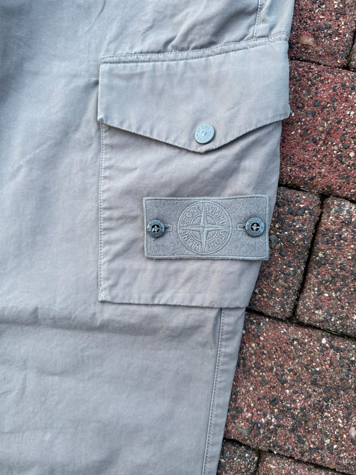 Stone Island Ghost Cargos - W30
