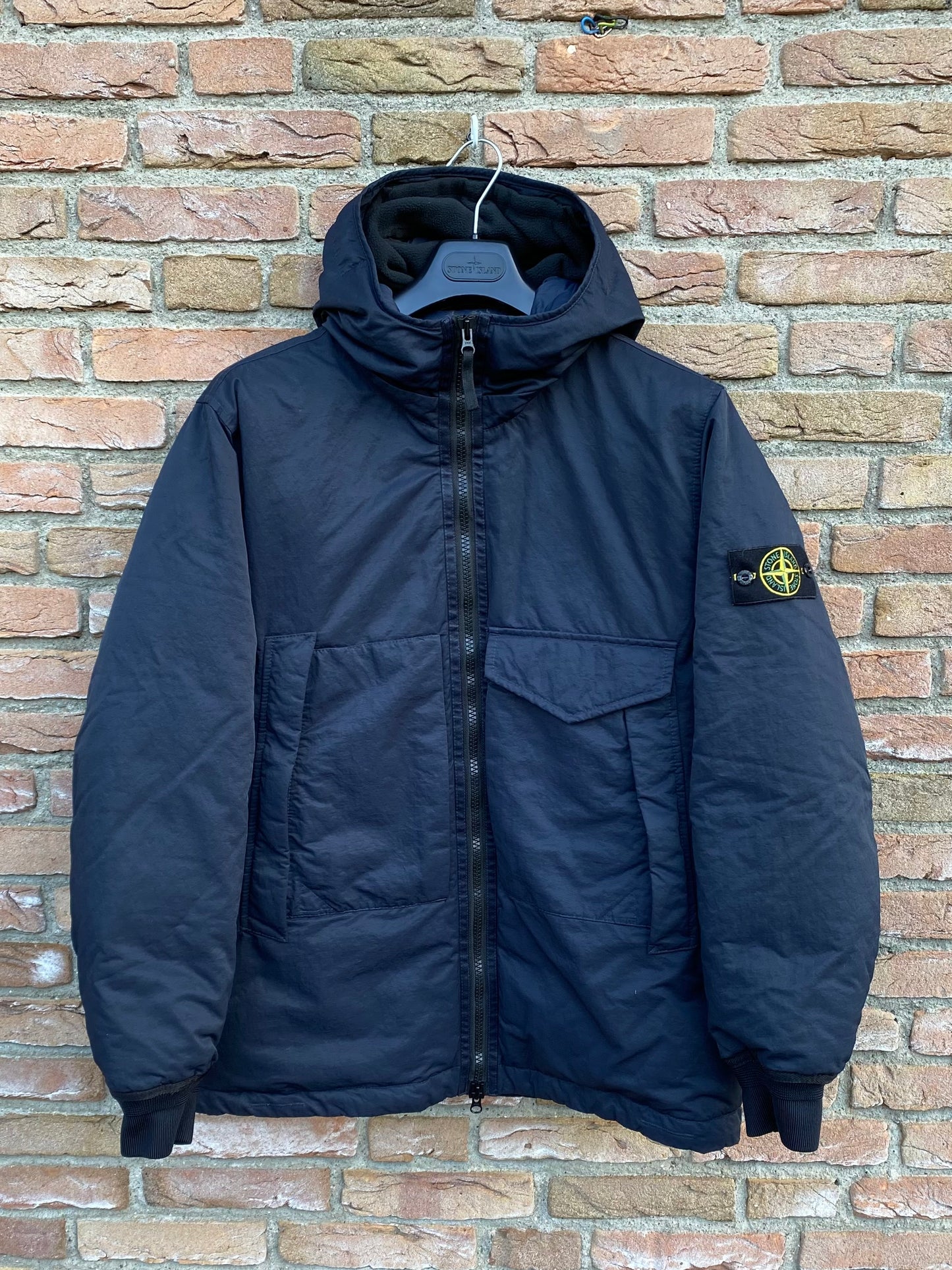 Stone Island Opaque Nylon Daunenjacke - M