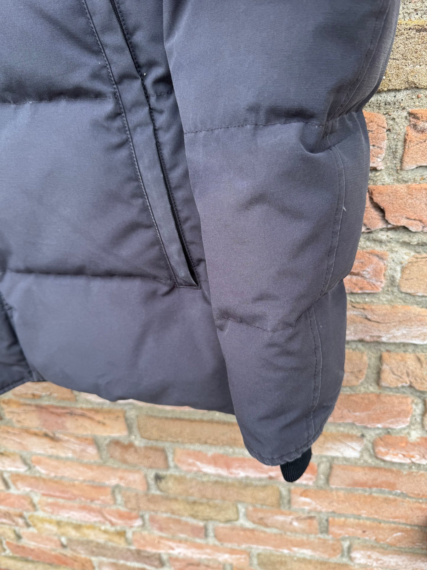 Canada Goose Wyndham Parka - L