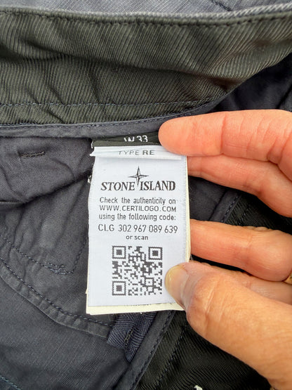 Stone Island Cargo Shorts - W33