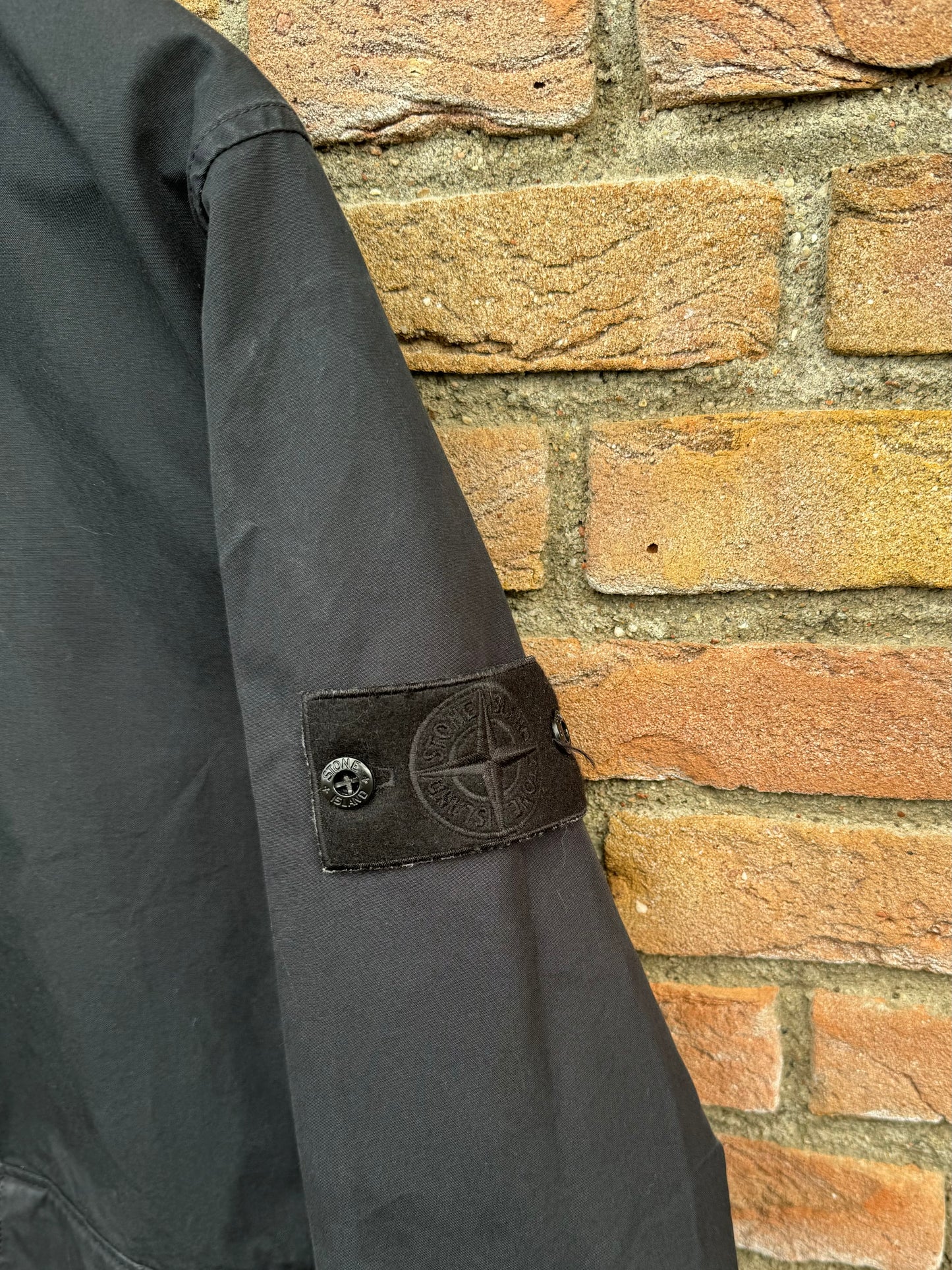 Stone Island O-Ventile Ghost Jacke - L