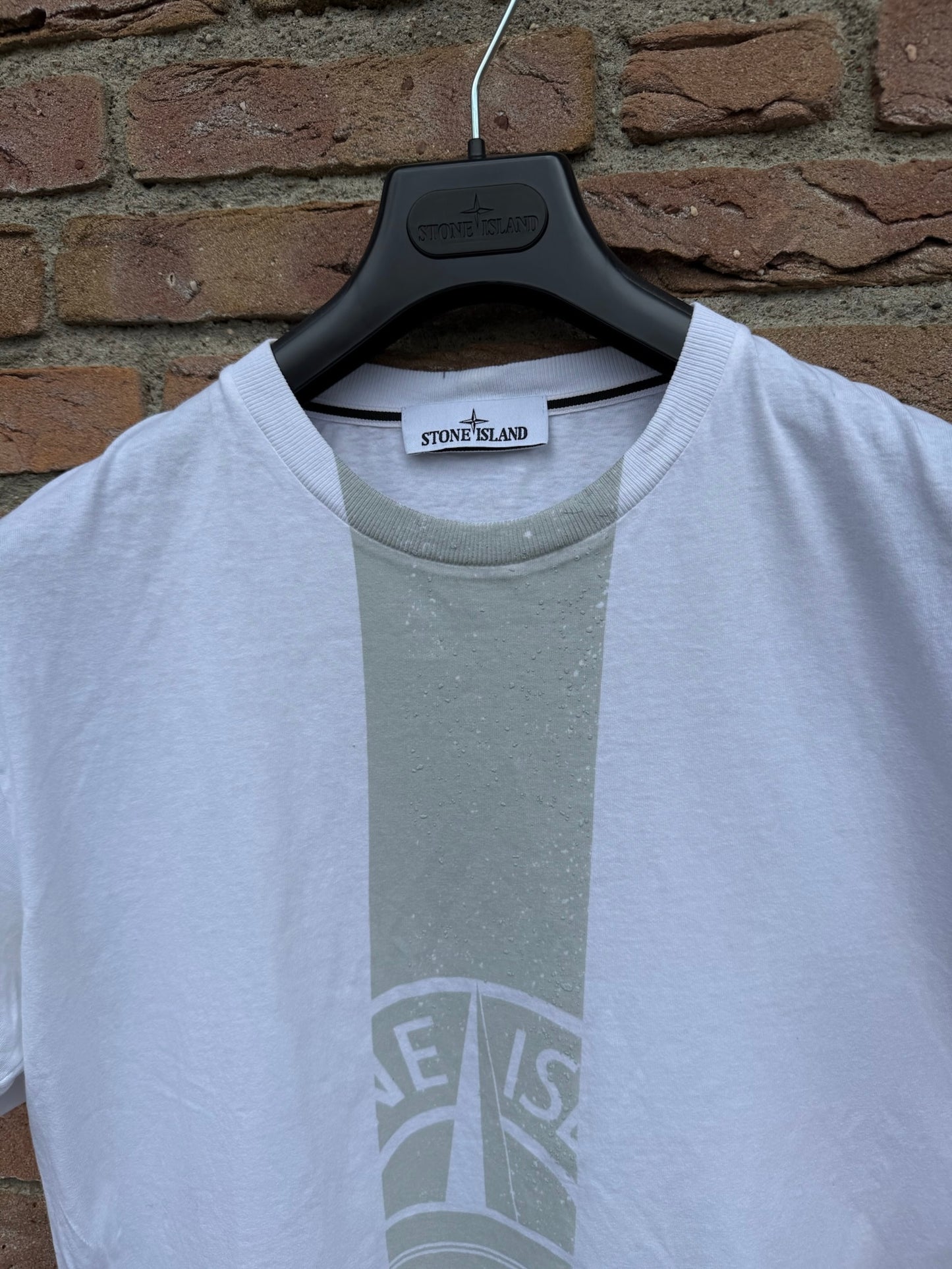 Stone Island T-Shirt - L