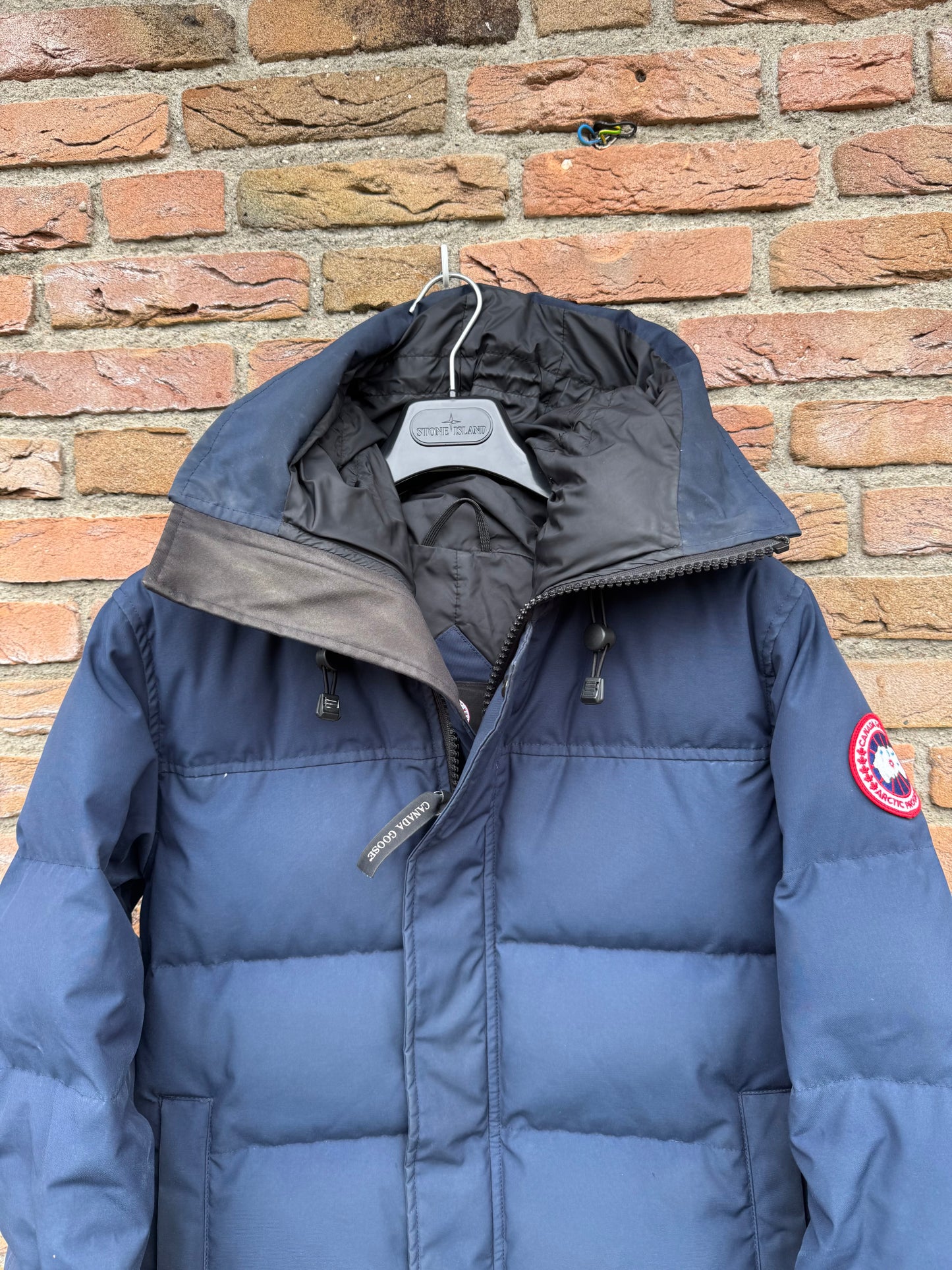 Canada Goose MacMillan Parka - M