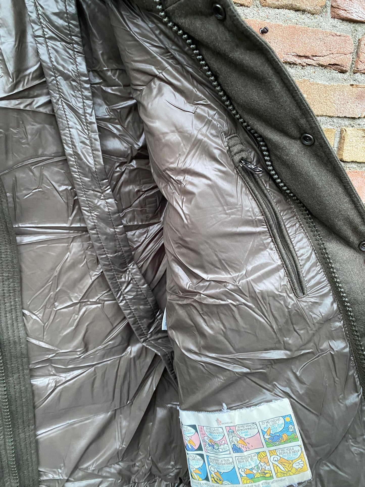 Moncler Hem Daunenjacke - XXL