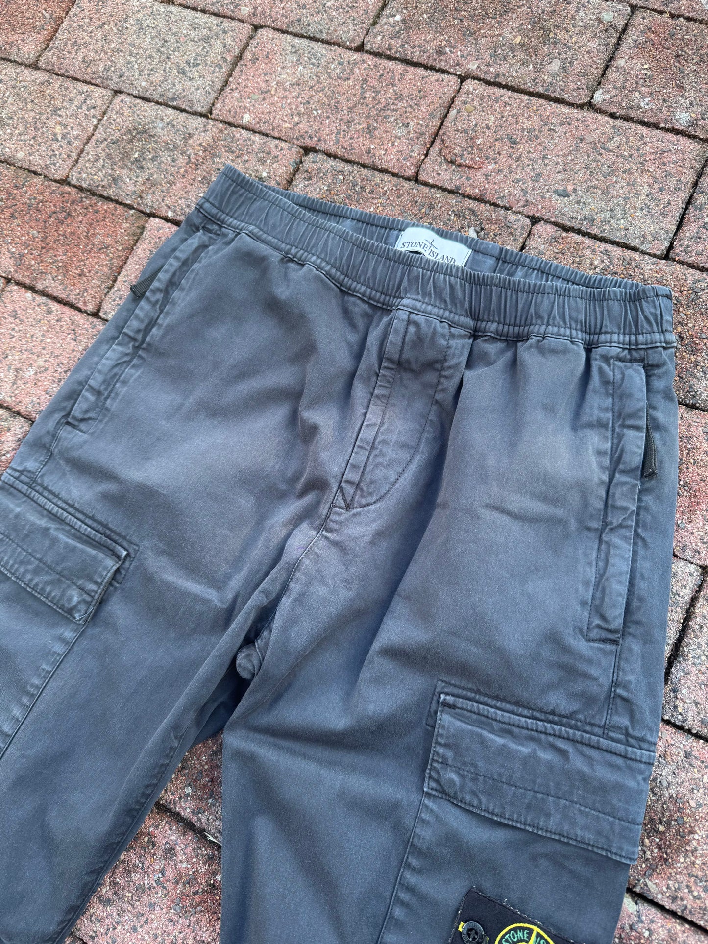 Stone Island Cargos - W30