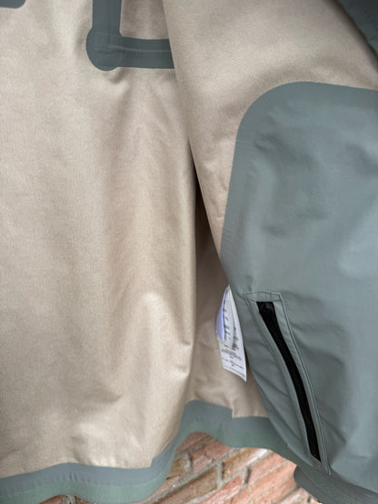 Stone Island 3L Nylon Stellina Jacket - L