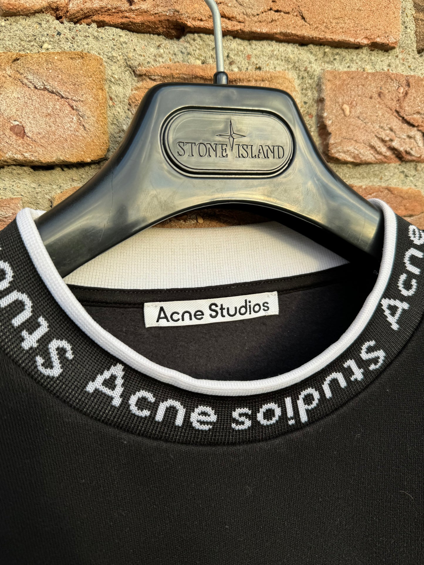 Acne Studios Sweatshirt - S