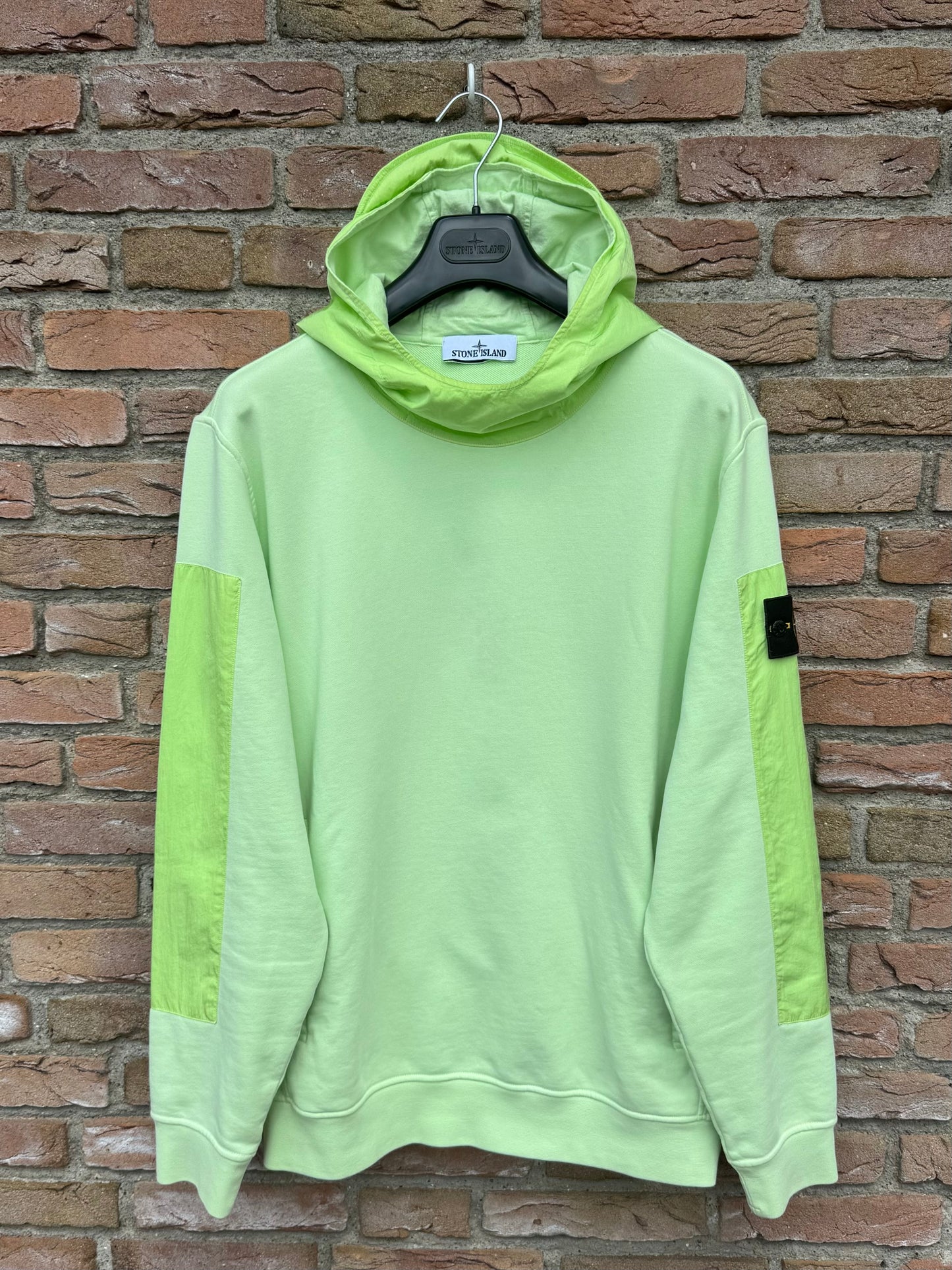 Stone Island Hoodie - L
