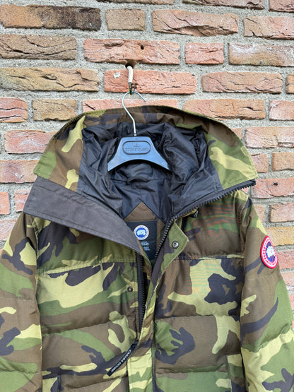 Canada Goose MacMillan Parka - M