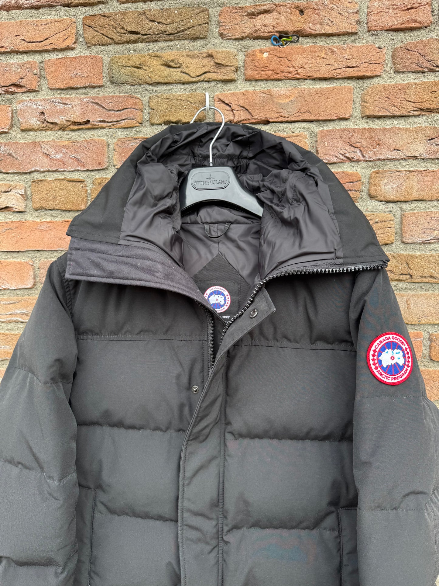 Canada Goose MacMillan Parka - L