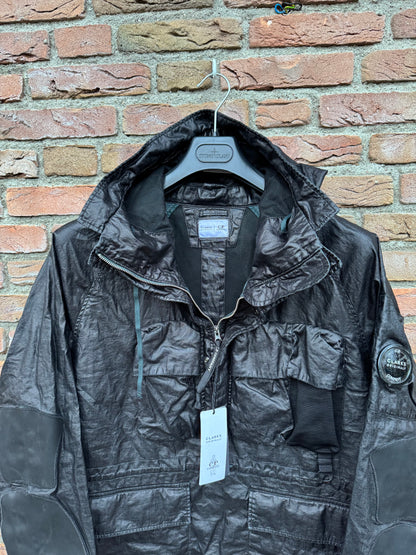 C.P. Company x Clarks Originals Smock - L