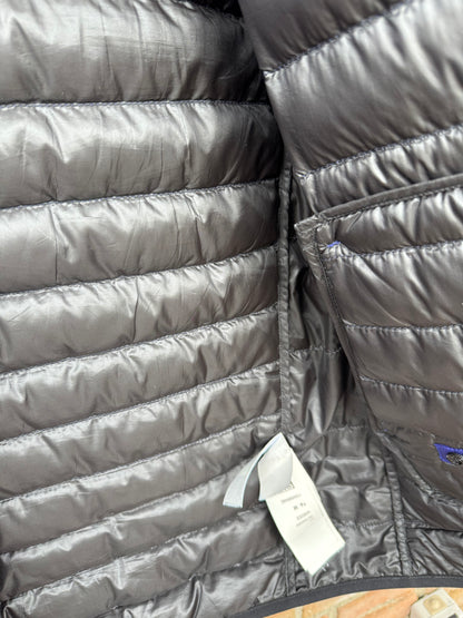 Stone Island Bio-Based Ripstop Nylon Down Jacket - M