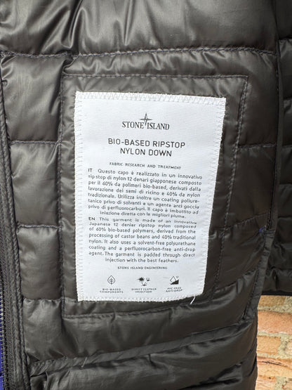 Stone Island Bio-Based Ripstop Nylon Down Jacket - M