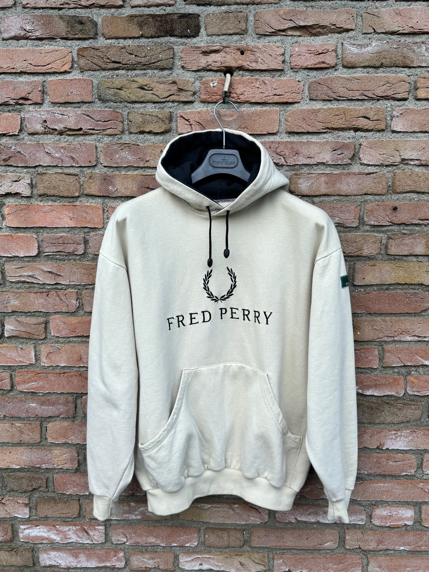 Fred Perry Hoodie - L