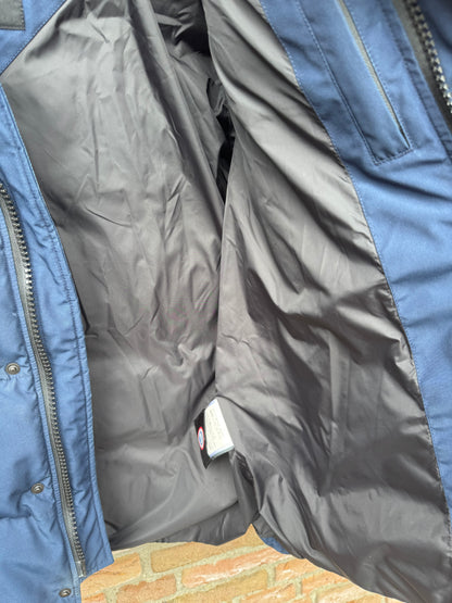 Canada Goose Wyndham Parka - XL