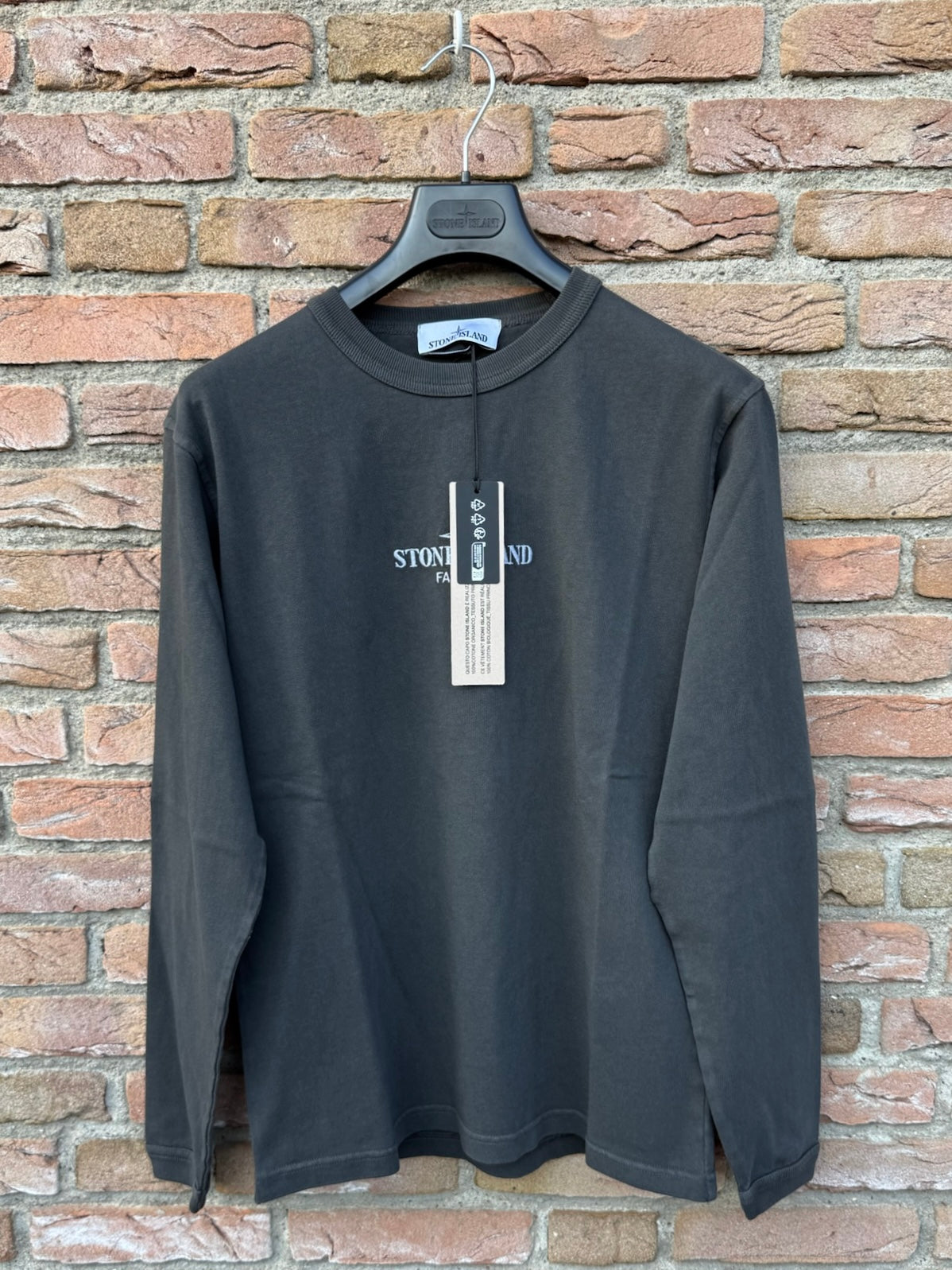Stone Island Famiglia Longsleeve - M