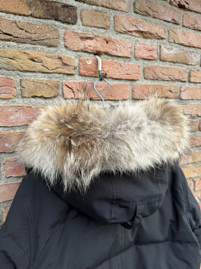 Canada Goose Wyndham Parka - L