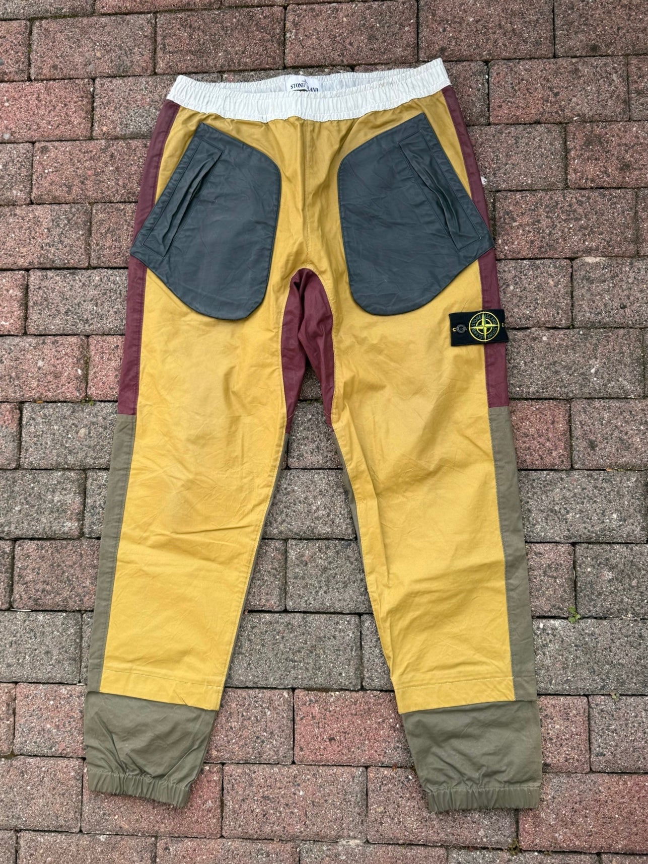 Stone Island Tela Placcata Bicolore Trousers - W32